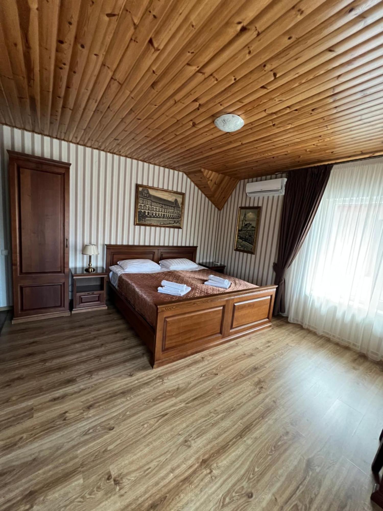 Guest House Villa Lamperti Dyyda Exterior foto