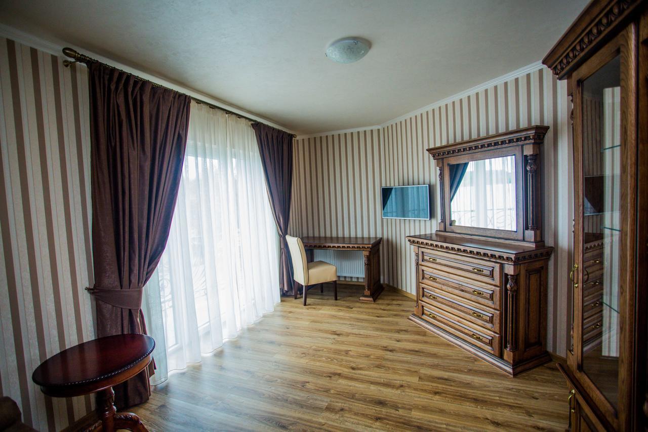 Guest House Villa Lamperti Dyyda Exterior foto